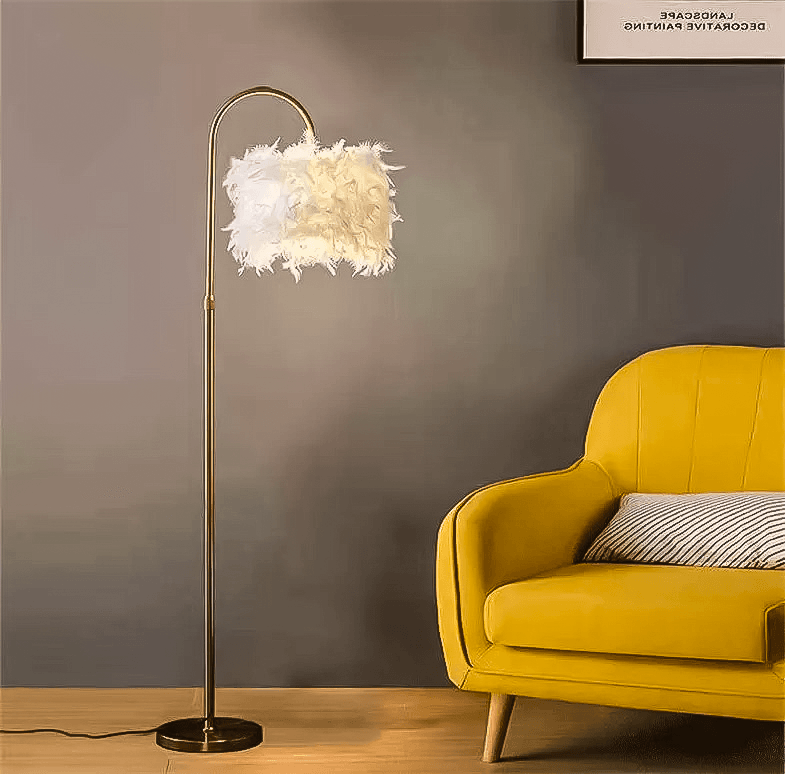 Lampada da Terra con Piume – Elegante Lampada da Terra con Decorative Piume