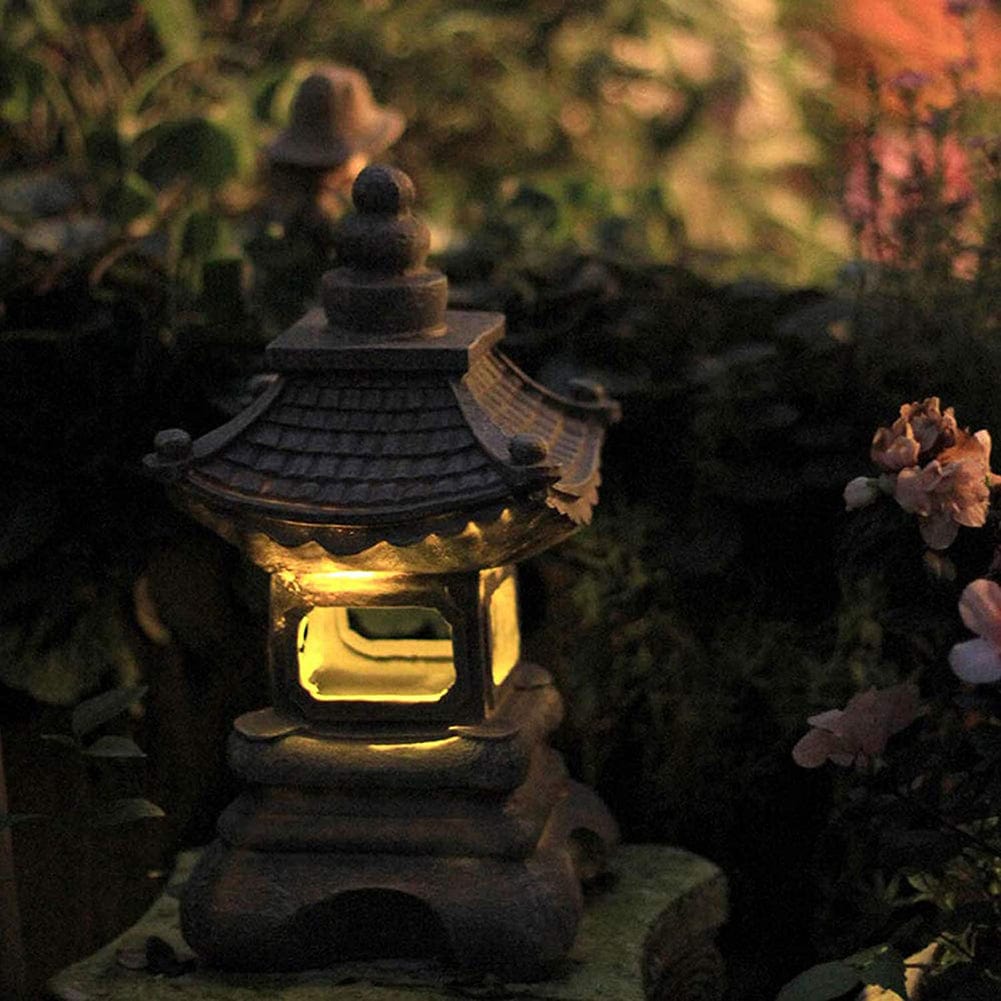 ZenLight - Lanterna ispirata al Giappone con energia solare per un'illuminazione esterna serena