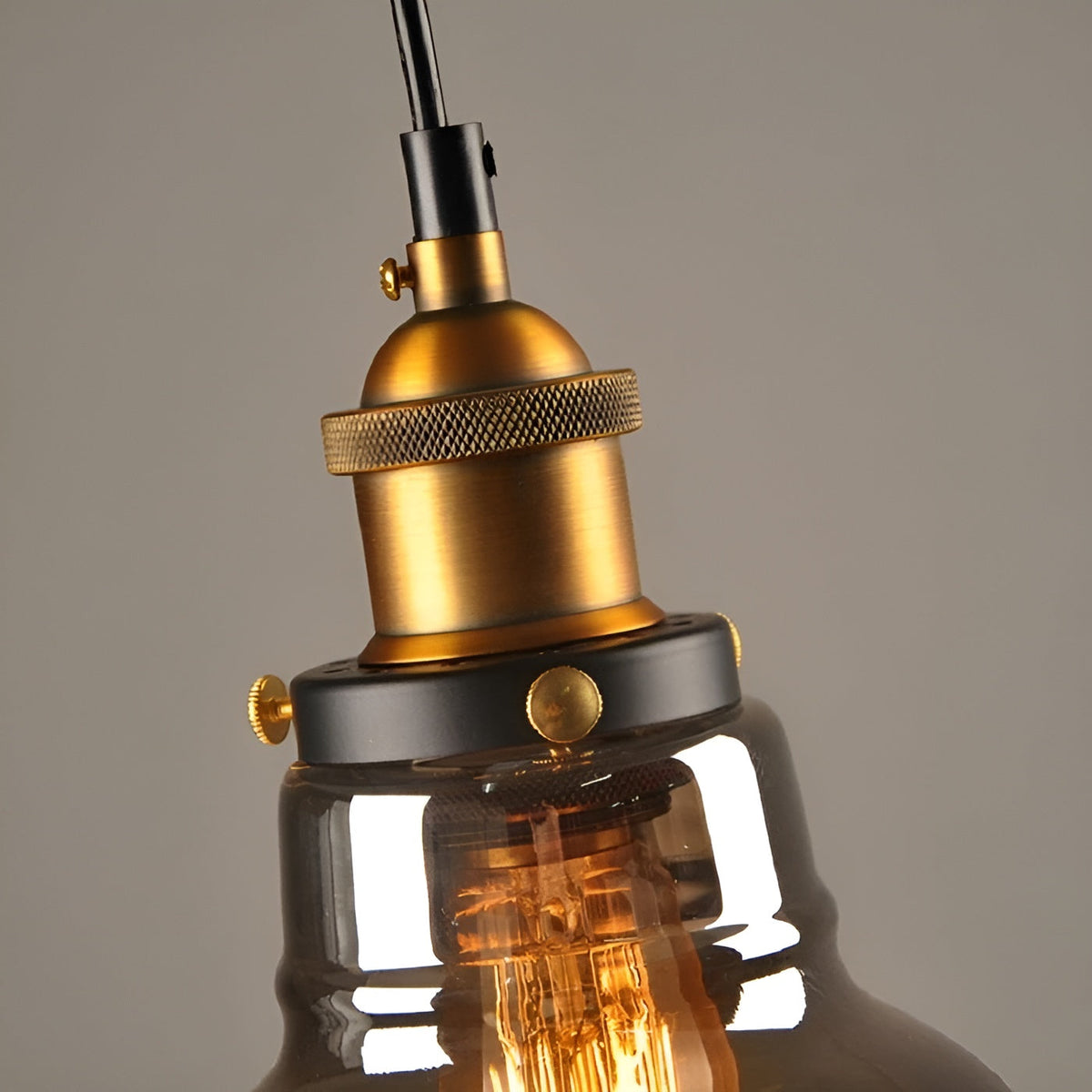Lampada a sospensione in vetro antico – Stile vintage per un'illuminazione elegante