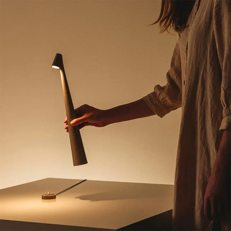 Lampada portatile Agata