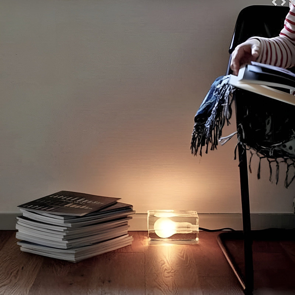 IceLuxe Light – Lampada in vetro LED a cubetti di ghiaccio minimalista