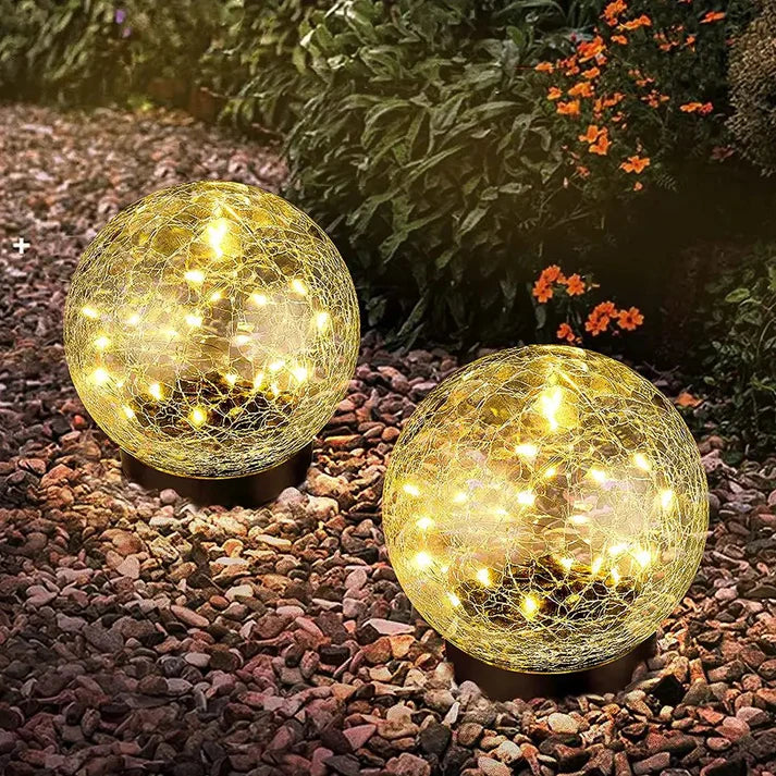 SunSphere - Globo Solare da Giardino per un'atmosfera esterna serena
