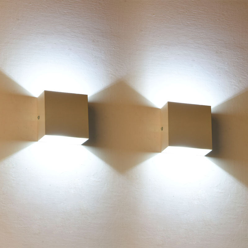 Lampada da Parete Esterna Quadrata Moderna Regolabile LED Nexu