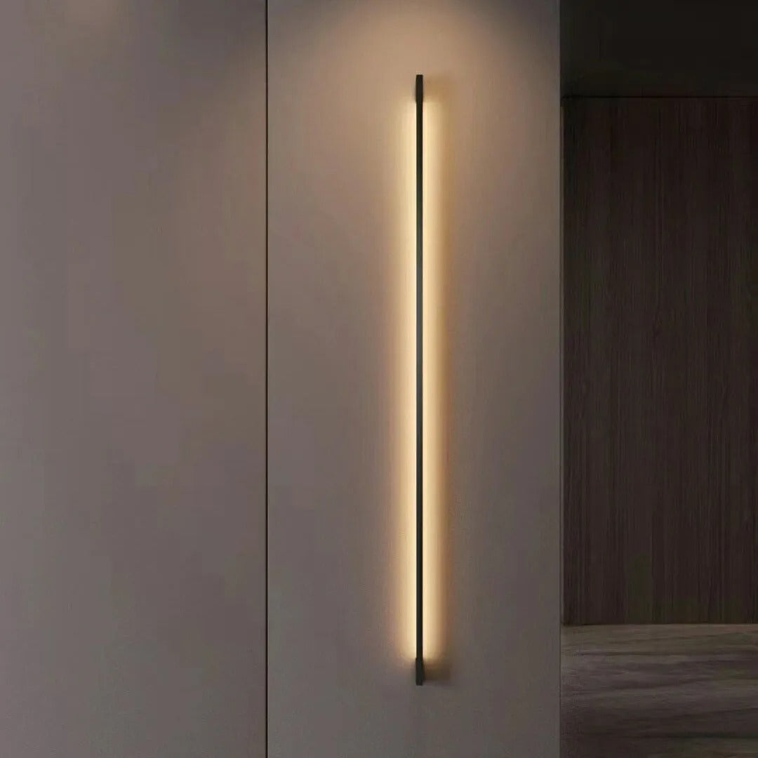 Lampada da Parete LED Nera Slim Moderna Liora