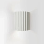 LuxaLicht - Moderne lampade da parete in resina per ambienti moderni