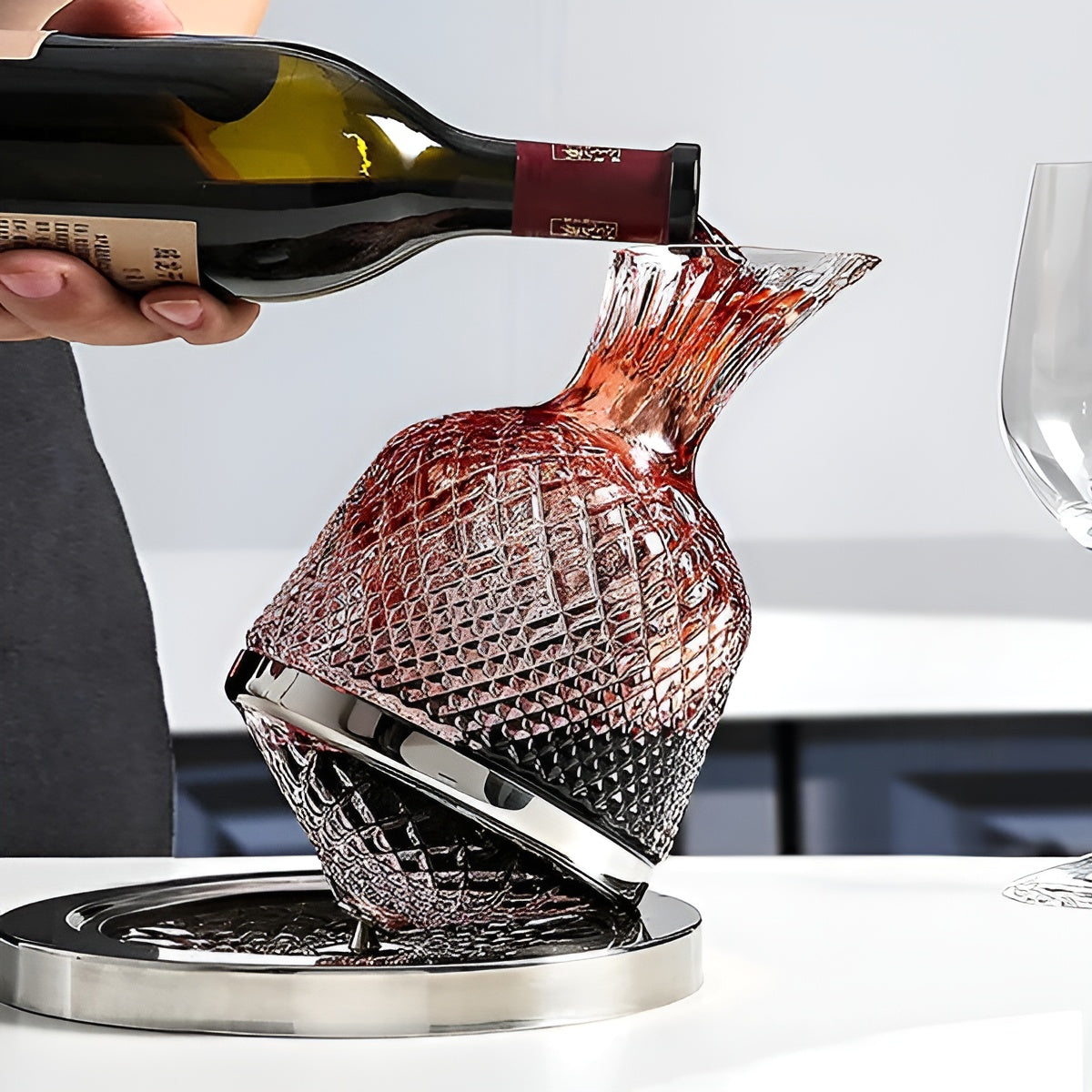 Caraffa in cristallo – Girevole a 360° ed Elegante | Distributore di vino e bevande da 1,5 L