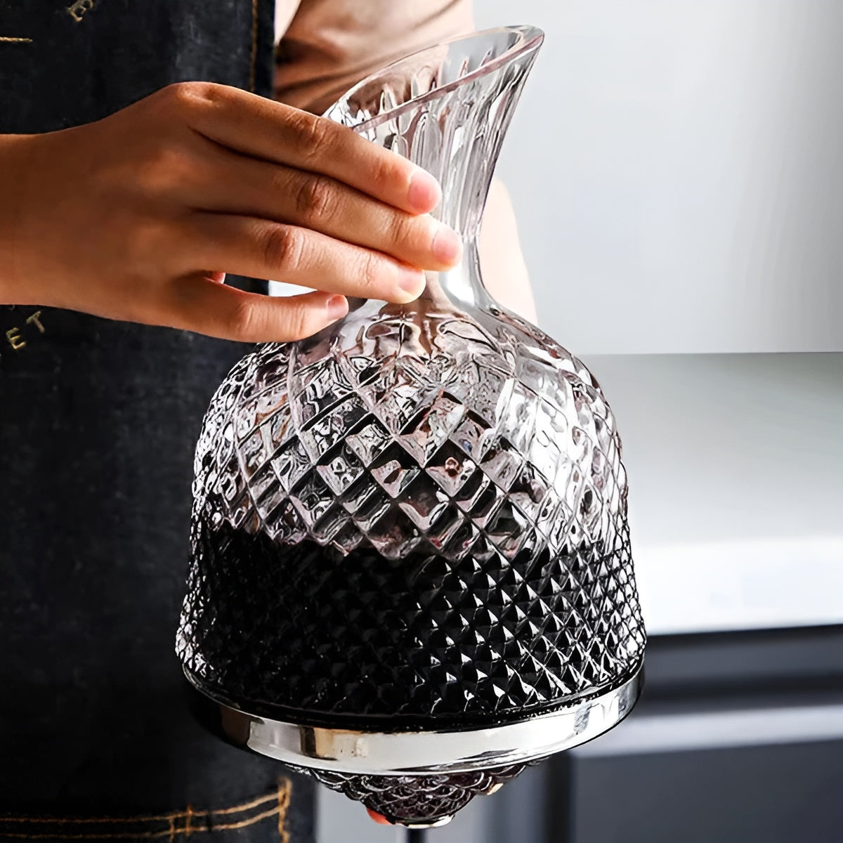 Caraffa in cristallo – Girevole a 360° ed Elegante | Distributore di vino e bevande da 1,5 L