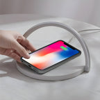ChargeBeam Lamp - Lampada da tavolo LED con funzione di ricarica senza fili