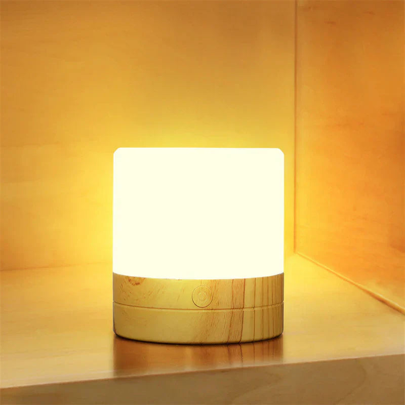 LumaGlow - Lampada da letto in legno con illuminazione regolabile