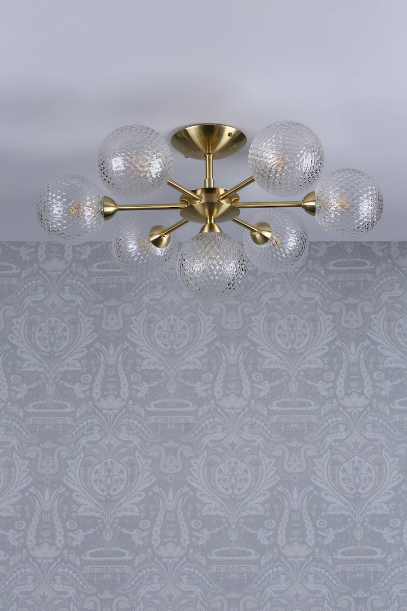Lampada da soffitto semi-flush Laura Ashley Atherton in ottone satinato e vetro
