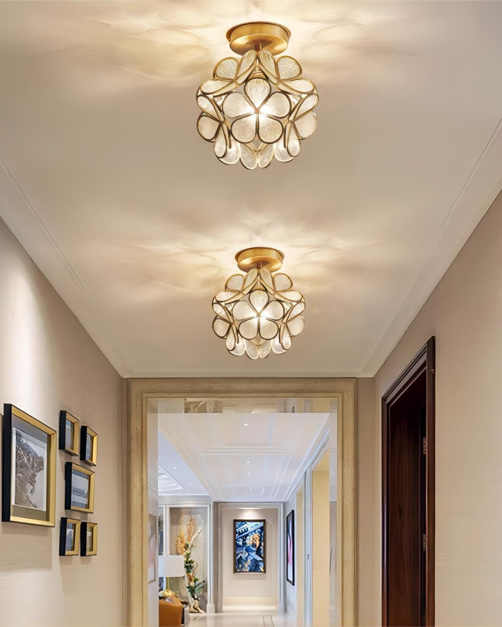 Lampada da soffitto LED con design floreale in acrilico e oro – 20 cm