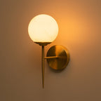 Applique da Parete in Ottone e Vetro Minimalista di Mezzogiorno Aether