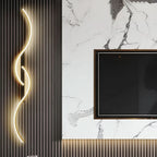 LINEALUX – Applique LED Curva per Illuminazione Ambientale Moderna