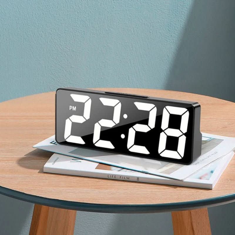 LumiTime – Orologio Alarm Digitale LED con Display della Temperatura