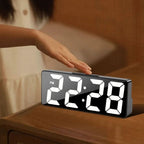 LumiTime – Orologio Alarm Digitale LED con Display della Temperatura