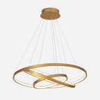 Design del lampadario con anelli intrecciati sospesi a LED