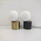 GlowSphere Light – Moderna lampada da tavolo in vetro