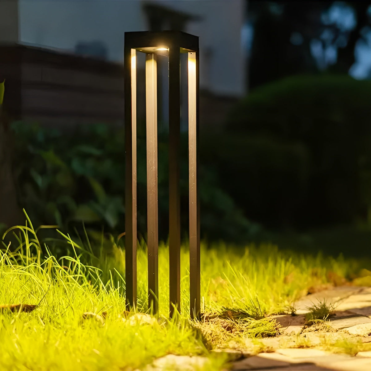 Lampada da Giardino LED Moderna – Impermeabile e Durevole | Perfetta per Illuminazione di Terrazze, Prati e Viali