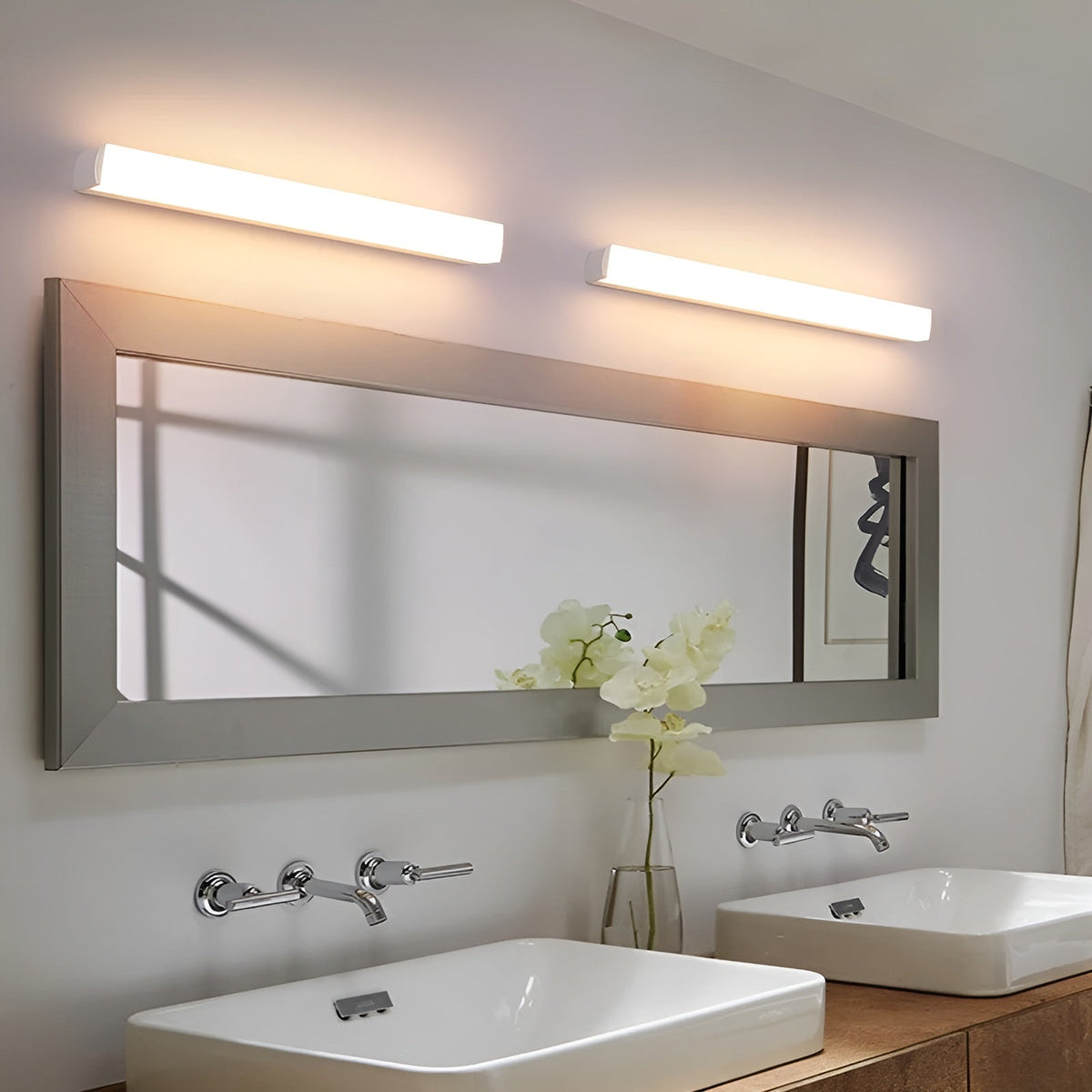Moderna Applique LED – Resistente all'umidità & Stile | Ideale per Bagno e Camera da Letto