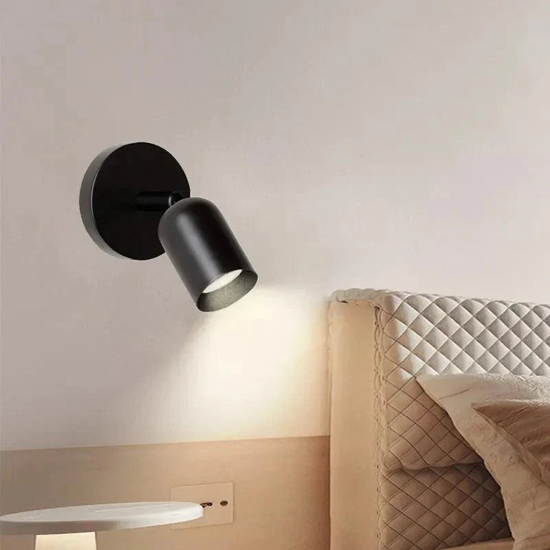 NordicGlow – Applique con testa girevole e impostazioni di colore regolabili