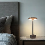 NordicaLight - Lampada da tavolo wireless per un'illuminazione elegante