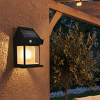 NIGHTWATCH – Lampione Solare LED con Sensore di Movimento e Protezione per Tutte le Condizioni Meteorologiche