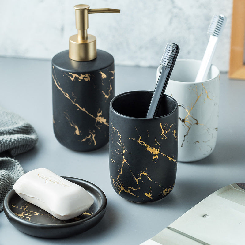 Set di Accessori da Bagno in Ceramica Oro Opaco Nordico