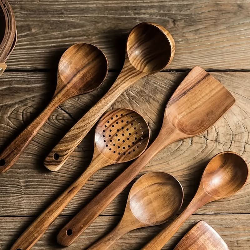 SET FJORDFLAME – Set di Utensili da Cucina in Legno di Teak Sostenibile da 5 Pezzi