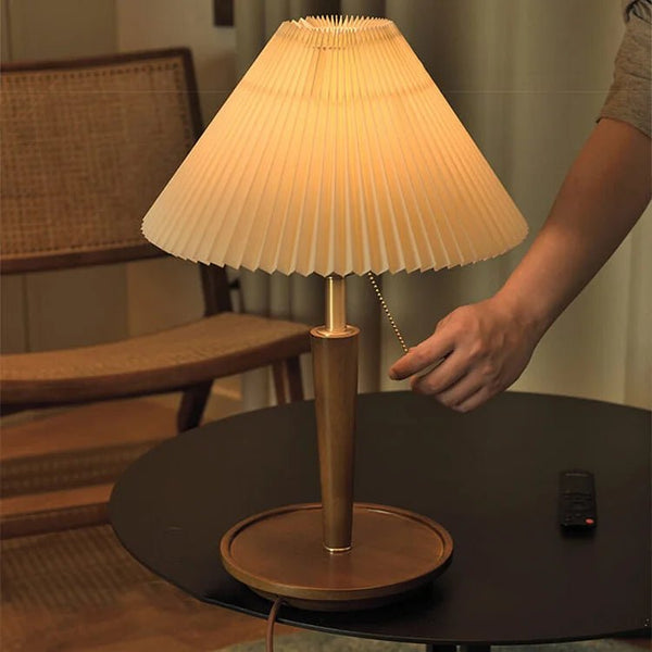 Lampada da Tavolo in Legno Pieghettato Vintage