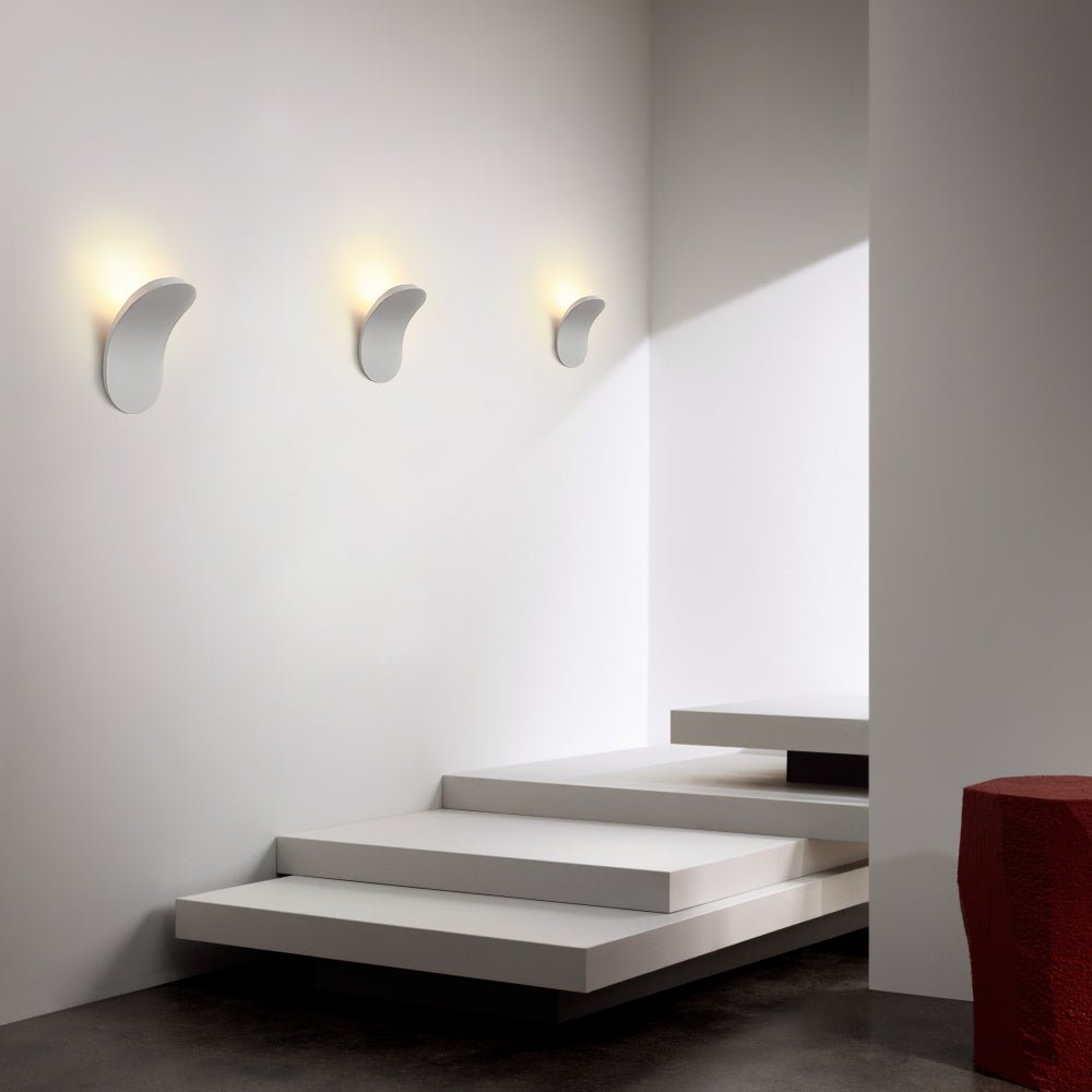 Applique da parete LED curva minimalista da comodino