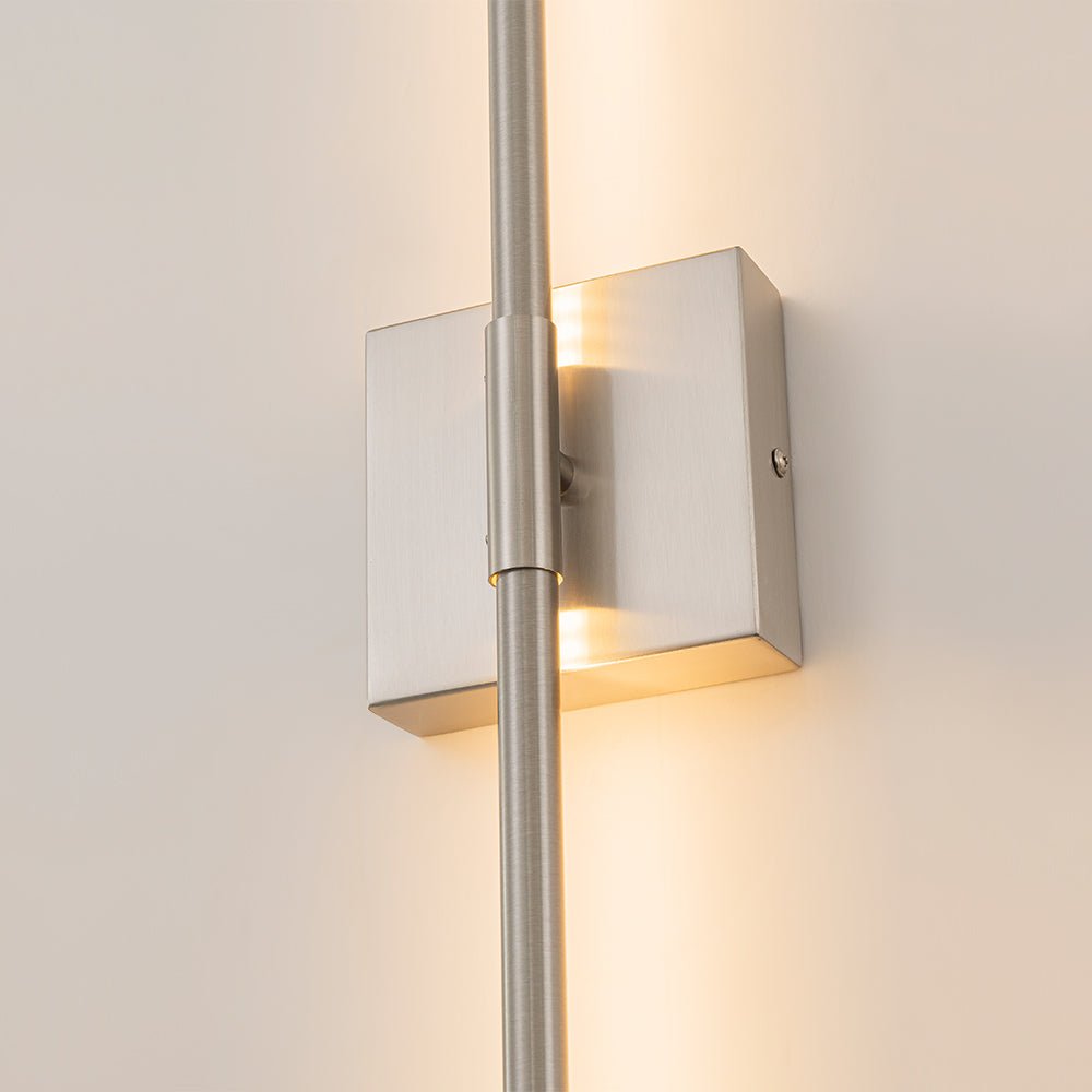 Lampada da Parete Lineare a LED Minimalista con Canopy Quadrato