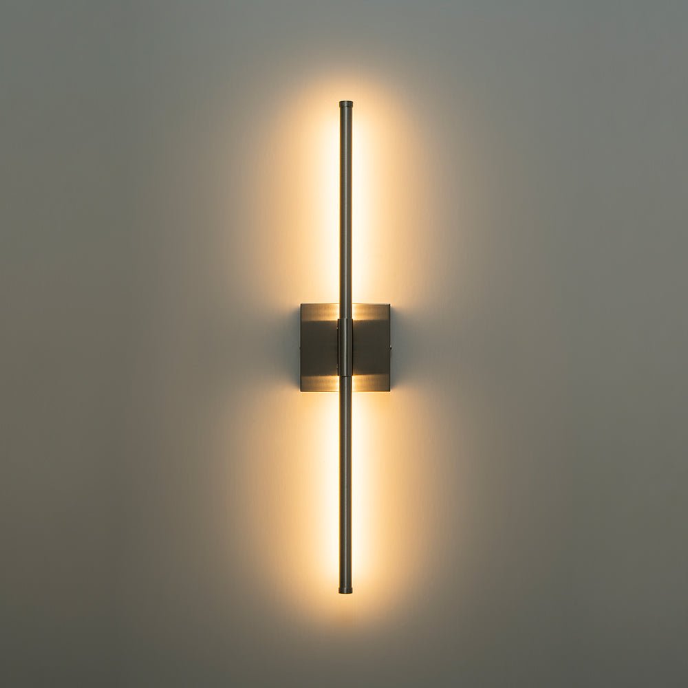 Lampada da Parete Lineare a LED Minimalista con Canopy Quadrato