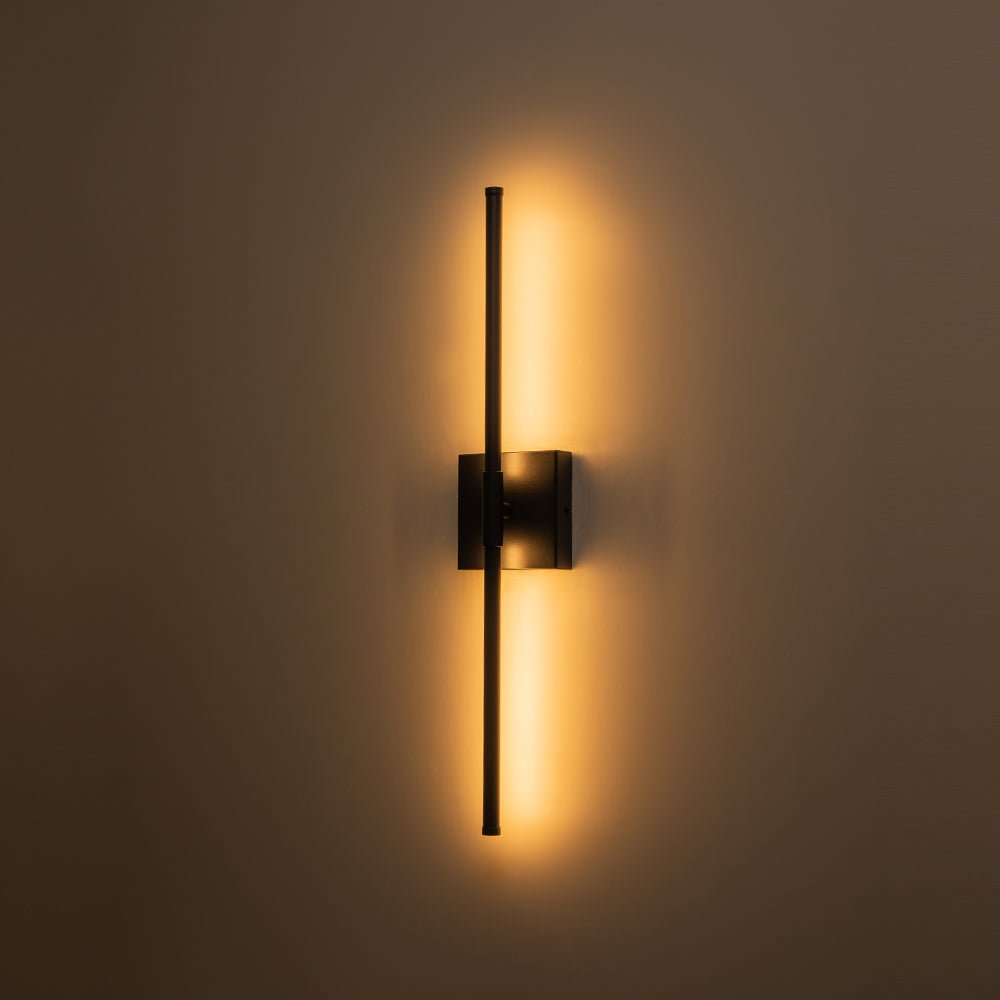 Lampada da Parete Lineare a LED Minimalista con Canopy Quadrato
