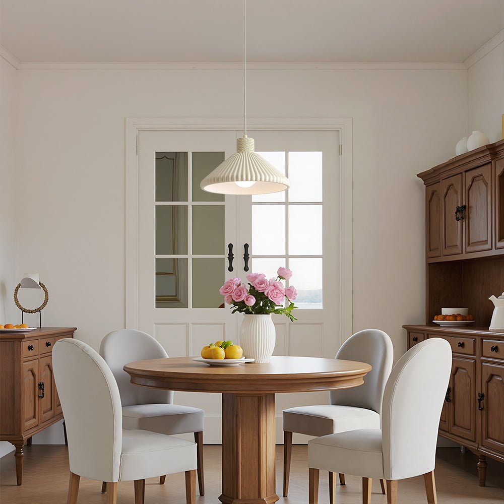 Moderna Lampada a Sospensione Conica Pieghettata in Resina per Tavolo da Pranzo
