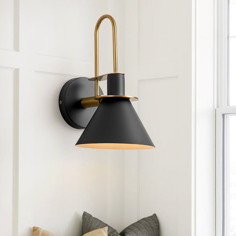 Moderna Luce da Parete a Cono con 1 Lampadina per Comodino