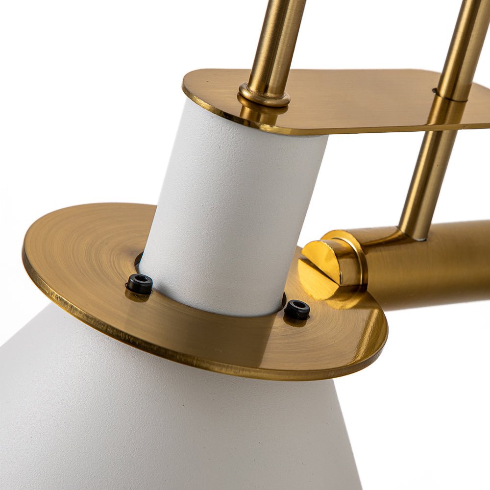 Moderna Luce da Parete a Cono con 1 Lampadina per Comodino