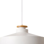 Lampada a sospensione con accenti in legno a cupola piatta da 1 luce per isola cucina