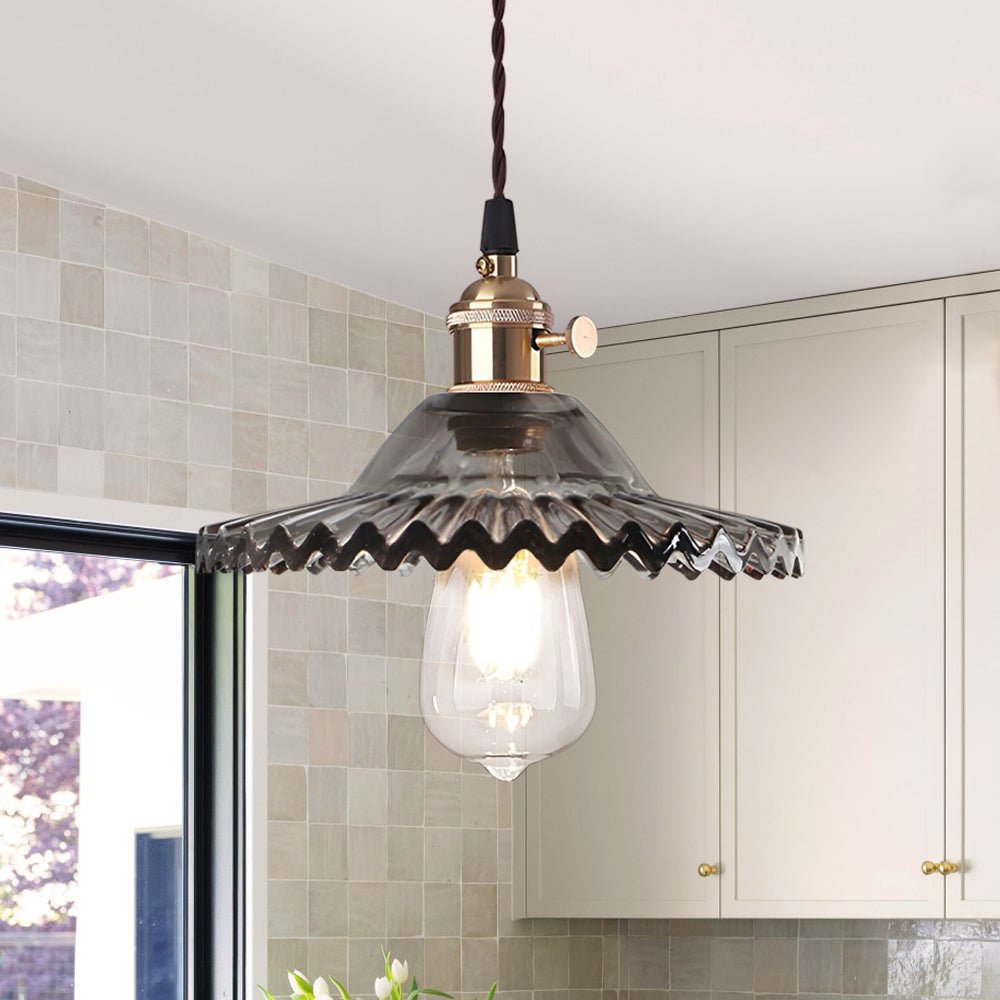 Lampada a sospensione vintage con paralume in vetro a forma di cono e bordo ondulato, 1 luce