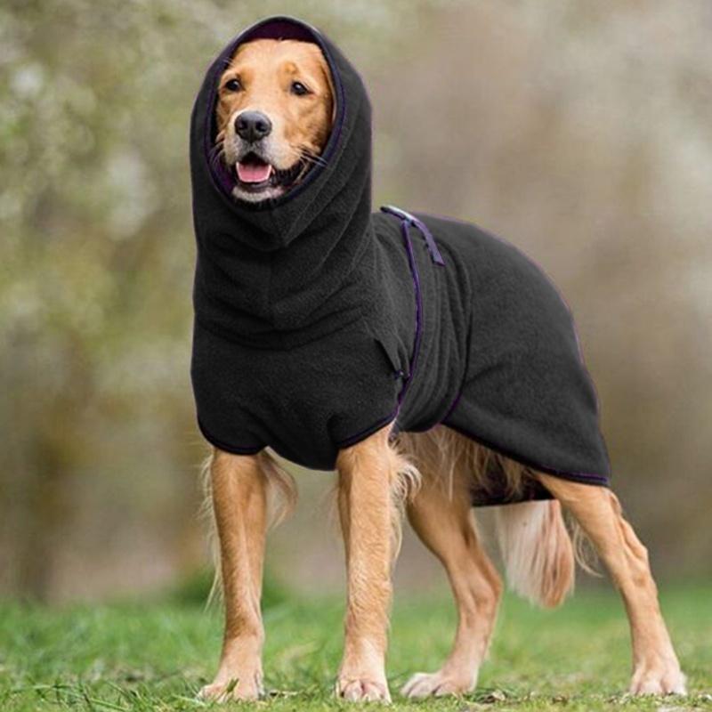 Giacca in pile per cani con cappuccio per calore e comfort