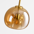 Plafoniera LED in vetro dal design moderno