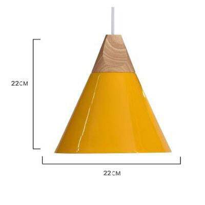 Sospensione in legno e alluminio a forma di cono
