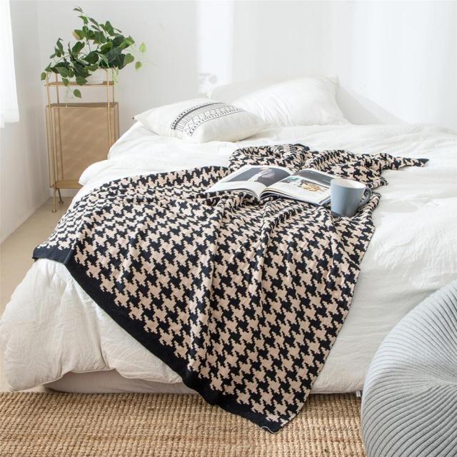 Coperta Morbida con Motivo Pied-de-Poule – Disponibile in Diverse Misure