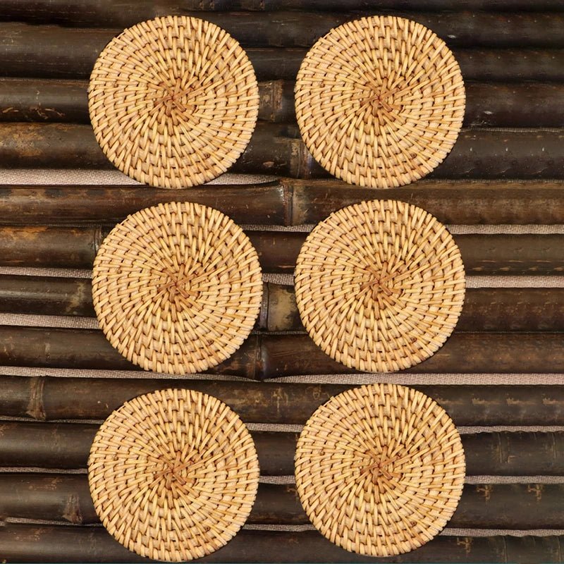 RATTANRA – Sottobicchieri in Rattan Isolanti per la Protezione del Tavolo
