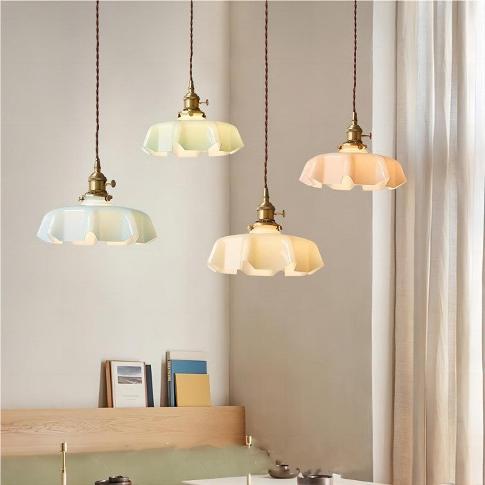 Lampadario Retro in Vetro con Fiori Crema