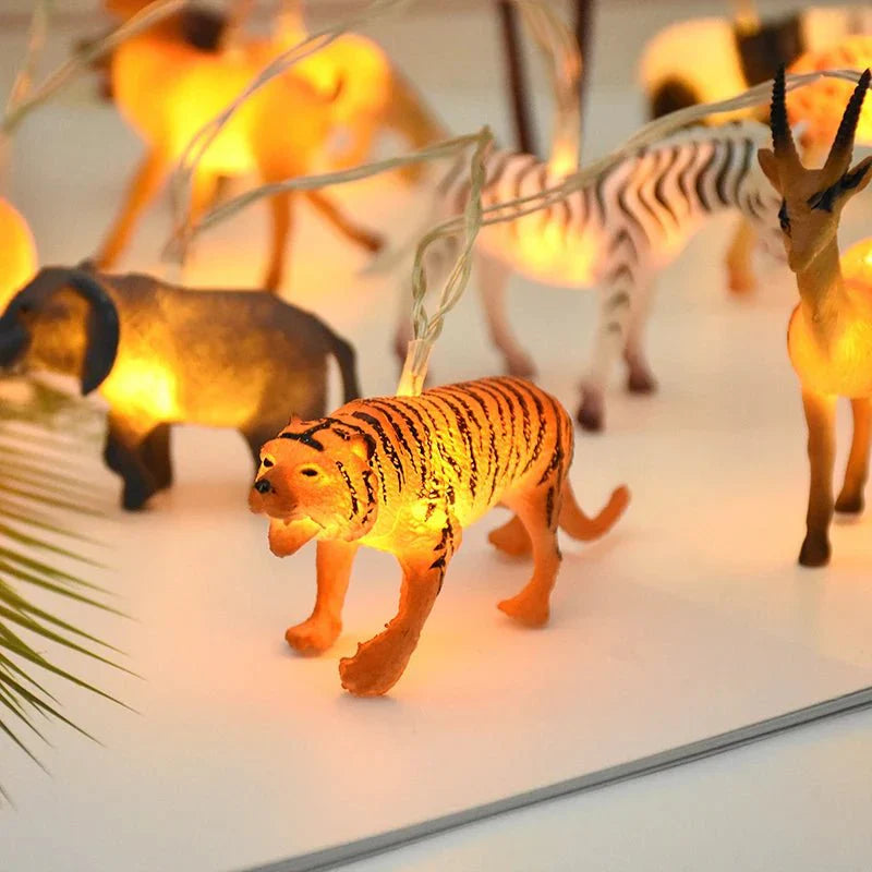 WildGlow - Ghirlanda di Luci Notturne per Animali per un'Avventura Magica