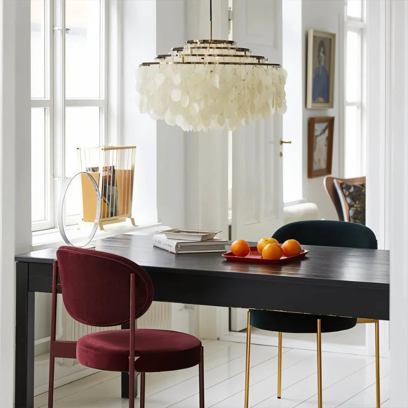 Lampadario Moderno a Forma di Conchiglia