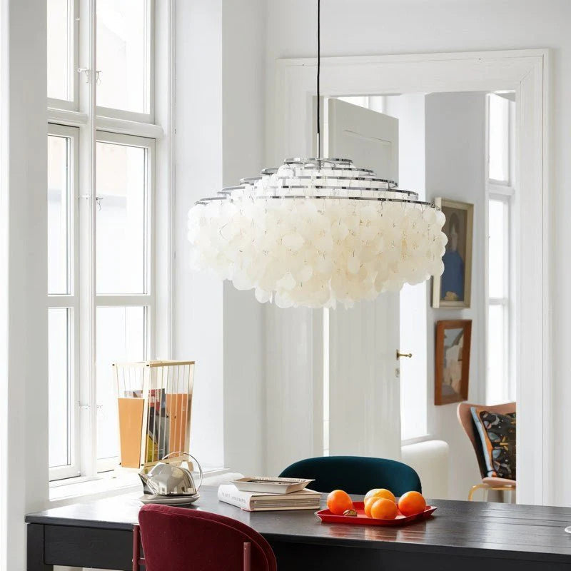 Lampadario Moderno a Forma di Conchiglia