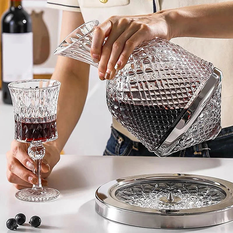 SpineElle - Elegante caraffa da servizio in cristallo con base rotante e design a faccette