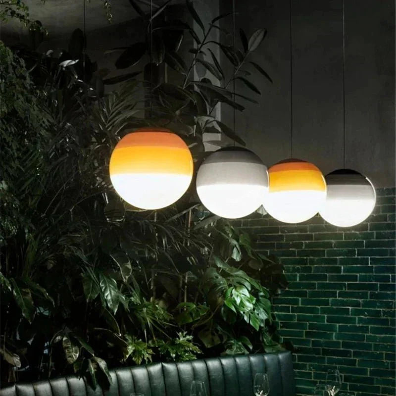 Lampada a Sospensione in Vetro con Gradiente di Colore Illuminazione Moderna
