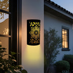 Lampada da parete solare con motivo floreale – Illuminazione decorativa per esterni in nero | Resistente alle intemperie per giardino e terrazza